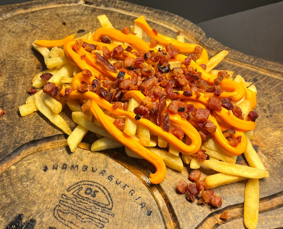 Batata c/ Queijo e Bacon - Grande